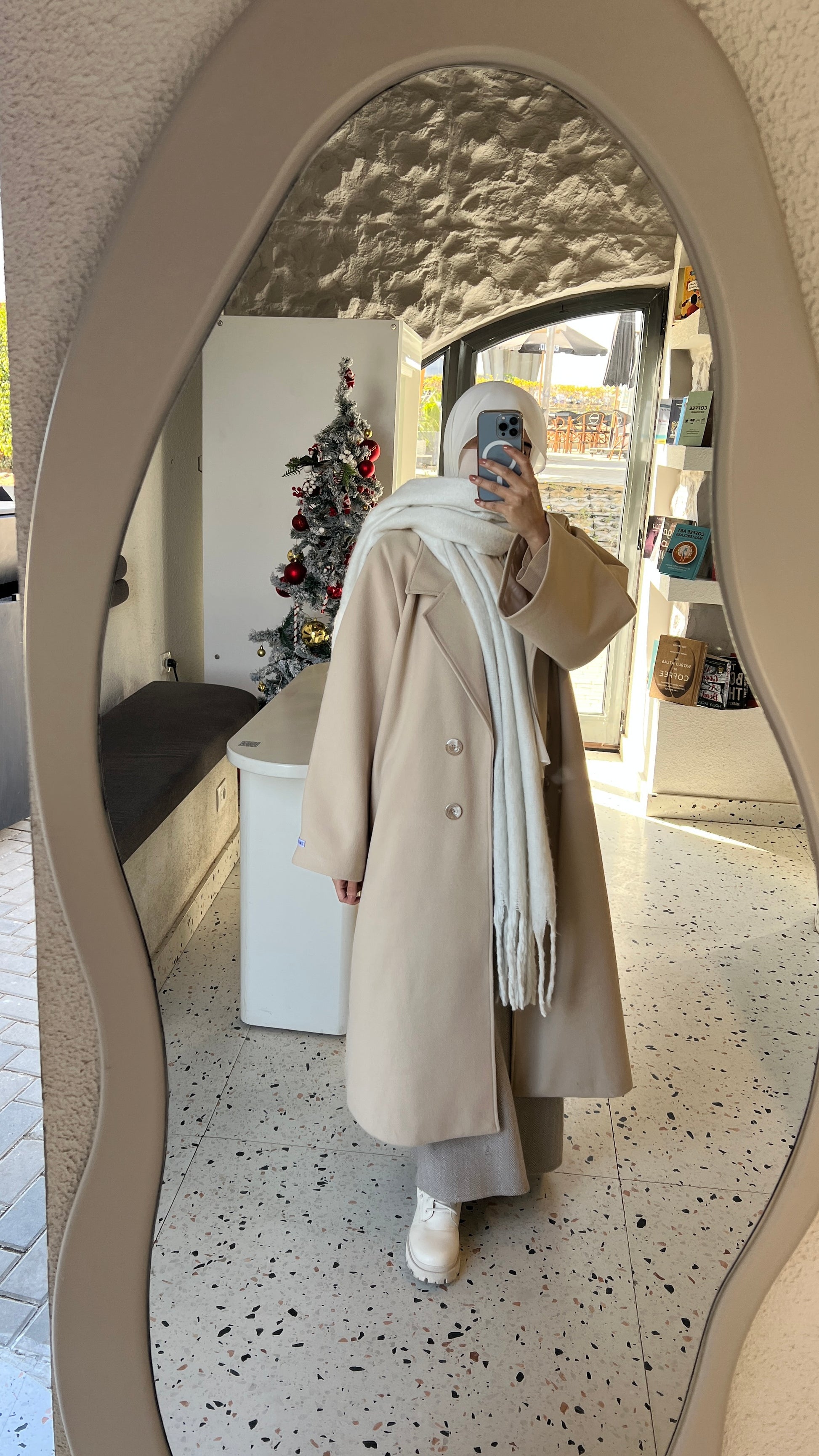 Jowayria’s Elegant Coat