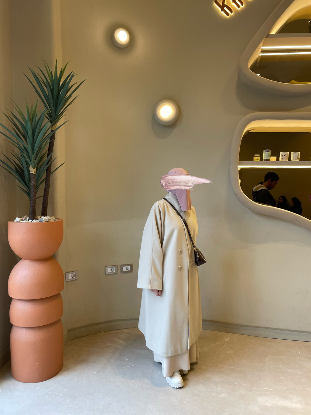 Jowayria’s Elegant Coat